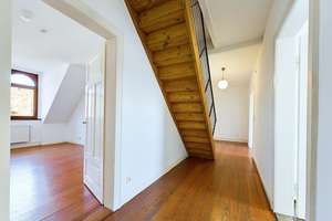 ZENTRALES WOHNEN IN WIESBADEN! 4-ZIMMER-DACHGESCHOSSWOHNUNG MIT SONNIGER TERRASSE – Die vollständige Adresse der Immobilie erhältst du vom Anbieter., 65185 Mitte, Wiesbaden – Vorschaubild 23