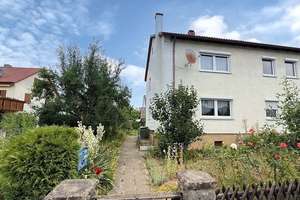 Zweifamilienhaus in ruhiger Lage von Pleidelsheim – Die vollständige Adresse der Immobilie erhältst du vom Anbieter., 74385 Pleidelsheim – Vorschaubild 12