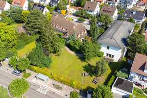 Einzigartiges Gebäudeensemble mit Parkgrundstück in bester Lage – Ludwigsburg (Kreis) – Vorschaubild 1