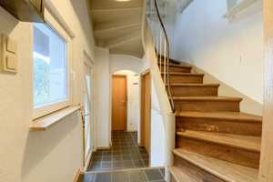Mz-Mombach! Reihenhaus mit viel Platz für die ganze Familie! 7 Zimmer, 2 Bäder & extra-großer Garten – Mainz – Vorschaubild 11