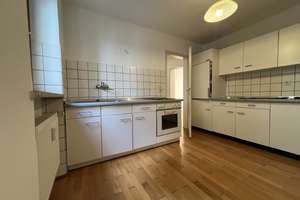 Ruhige 2-Zimmer-Erdgeschoss-Wohnung mit Einbauküche nähe Fischertor – Herrenhäuser 4, 86152 Georgs- und Kreuzviertel, Augsburg – Vorschaubild 6