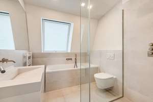 Exklusive, möblierte 2-Zimmer-Dachgeschosswohnung in Bestlage Haidhausen – Die vollständige Adresse der Immobilie erhältst du vom Anbieter., 81667 Haidhausen Süd, München – Vorschaubild 11