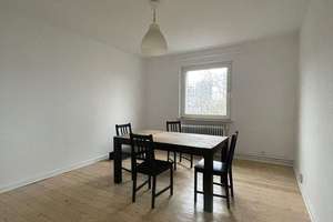 Renovierte 2-Zimmer-Altbauwohnung in Pempelfort – Schirmerstr. 55, 40211 Pempelfort, Düsseldorf – Vorschaubild 2