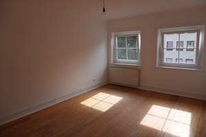 sanierte 3-Zimmer-Wohnung in Hamburg-Rahlstedt – Wolliner Straße 30, 22143 Rahlstedt, Hamburg – Vorschaubild 2