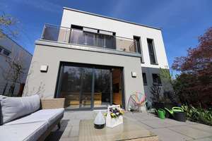 Premium-Wohnen in Leipzig-Gohlis: Exklusives 6-Zimmer-Haus mit moderner Architektur – Die vollständige Adresse der Immobilie erhältst du vom Anbieter., 4157 Gohlis-Mitte, Leipzig – Vorschaubild 23