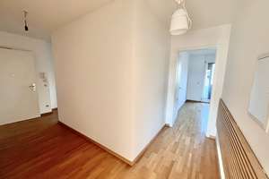 Moderne, sonnige 4-Zi.-Wohnung mit Balkon und 2 Loggien, ruhige Lage am Waldrand mit Grünblick. – Die vollständige Adresse der Immobilie erhältst du vom Anbieter., 81377 Großhadern, München – Vorschaubild 7