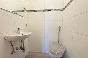Haus-im-Haus-Gefühl: Großzügige Eigentumswohnung mit Garten, Balkon und Garage in Stadtallendorf – Die vollständige Adresse der Immobilie erhältst du vom Anbieter., 35260 Stadtallendorf – Vorschaubild 12