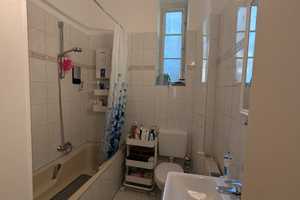 Stilvolle 3-Raum-Hochparterre-Wohnung mit Einbauküche in Mannheim – Mannheim – Vorschaubild 2