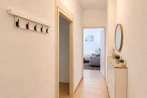 Helle 1-Zimmerwohnung zum Wohlfühlen – mit Einbauküche und Tageslichtbad! – Bülowstraße 7, 65195 Westend / Bleichstraße, Wiesbaden – Vorschaubild 3