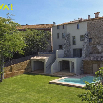 DORFHAUS MIT POOL IN BAIX EMPORDÀ