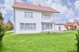 Exklusive Gartenidylle in ruhiger Lage – Einfamilienhaus mit attraktivem Baupotenzial in Schwabmünch – Die vollständige Adresse der Immobilie erhältst du vom Anbieter., 86830 Schwabmünchen – Vorschaubild 10