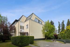 Vermietete 2-Zimmer-Wohnung mit optimalem Grundriss und sonnigem Balkon in Berlin-Zehlendorf – Die vollständige Adresse der Immobilie erhältst du vom Anbieter., 14169 Zehlendorf, Berlin – Vorschaubild 1