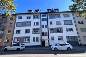 Stilvoll wohnen mit Gestaltungsspielraum – Sanierte 4-Zimmer-Wohnung mit Loggia – Die vollständige Adresse der Immobilie erhältst du vom Anbieter., 76227 Durlach, Karlsruhe – Vorschaubild 2