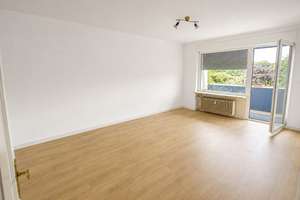 Helle 3,5 Zimmer-Wohnung mit Balkon, Aufzug und neuem Badezimmer – Albert-Detzel-Str. 56, 76863 Herxheim bei Landau/Pfalz – Vorschaubild 1