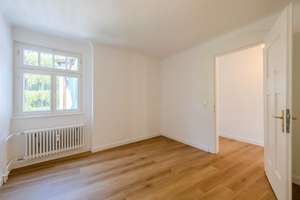 ***Erstbezug nach Sanierung: Helle 3,5-Zimmer-Maisonette im Herzen der beliebten Calwer Straße*** – Die vollständige Adresse der Immobilie erhältst du vom Anbieter., 70173 Neue Vorstadt, Stuttgart – Vorschaubild 11