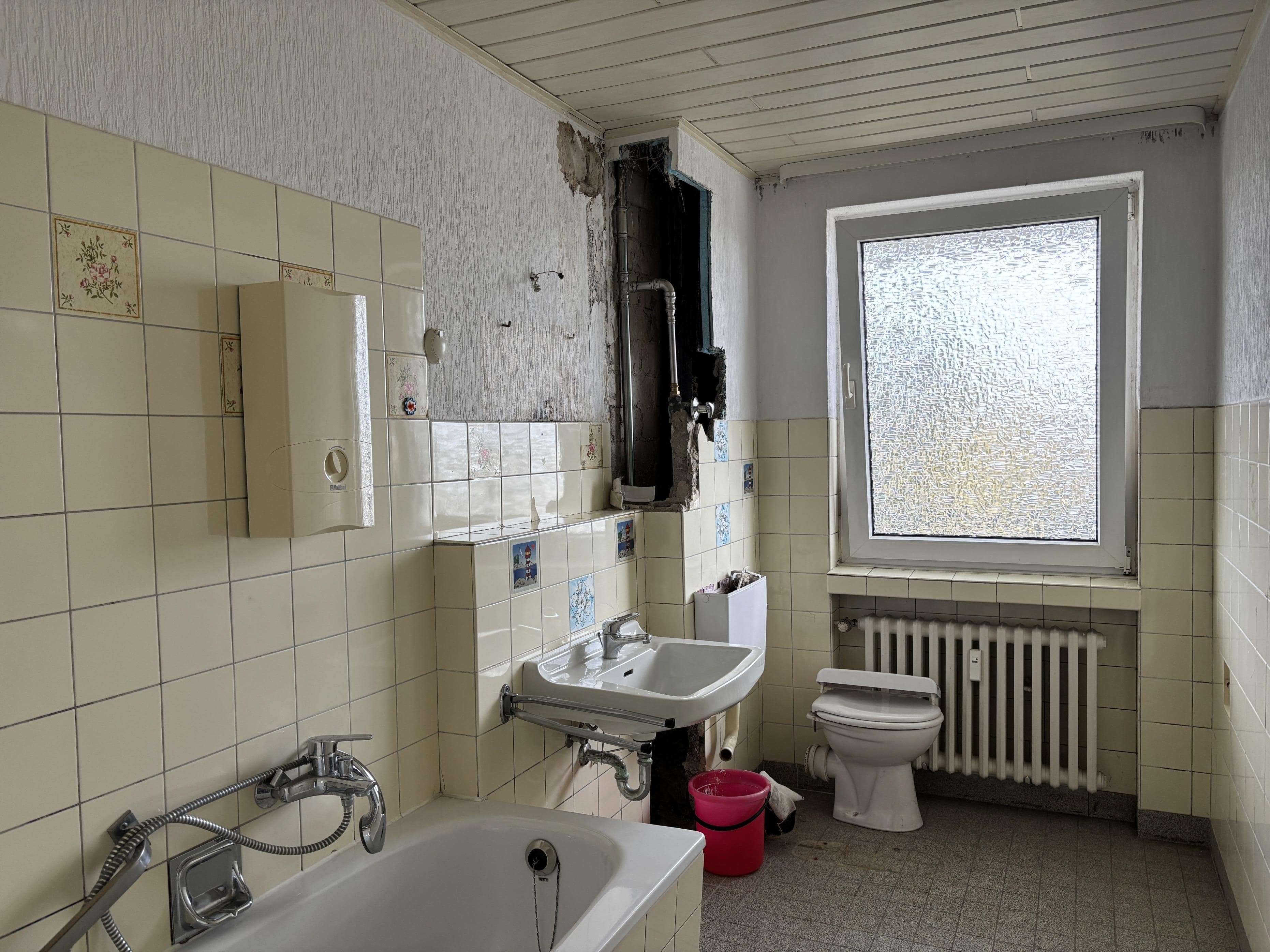 3-Zimmer Wohnung mit Loggia und Balkon, Krefeld – Bild 4