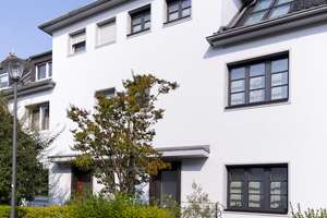 Stilvoll modernisiertes Einfamilienhaus im Dichterviertel – Droste-Hülshoff-Straße 0, 50968 Bayenthal, Köln – Vorschaubild 2