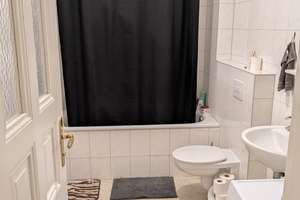 Cozy 2-room apartment in Prenzlauer Berg near Schönhauser Allee – Sonnenburger Straße 64, 10437 Prenzlauer Berg, Berlin – Vorschaubild 1