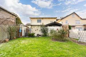 Brühl-Pingsdorf: Ein günstiges Haus mit Garten, perfekt für fleißige Hände! – Rhein-Erft-Kreis – Vorschaubild 1