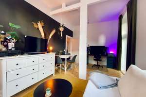 Komplett sanierte Altbauwohnung mit Wohnküche und herrlichem Blick und Balkon! – 68159 Innenstadt/Jungbusch, Mannheim – Vorschaubild 2