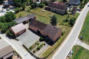 Vielseitiges Mehrgenerationenhaus mit großem Grundstück und Nebengebäuden – Die vollständige Adresse der Immobilie erhältst du vom Anbieter., 91575 Windsbach – Vorschaubild 2