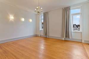 Beeindruckende Altbauvilla im Herzen von Wiesbaden – Die vollständige Adresse der Immobilie erhältst du vom Anbieter., 65183 Mitte, Wiesbaden – Vorschaubild 14