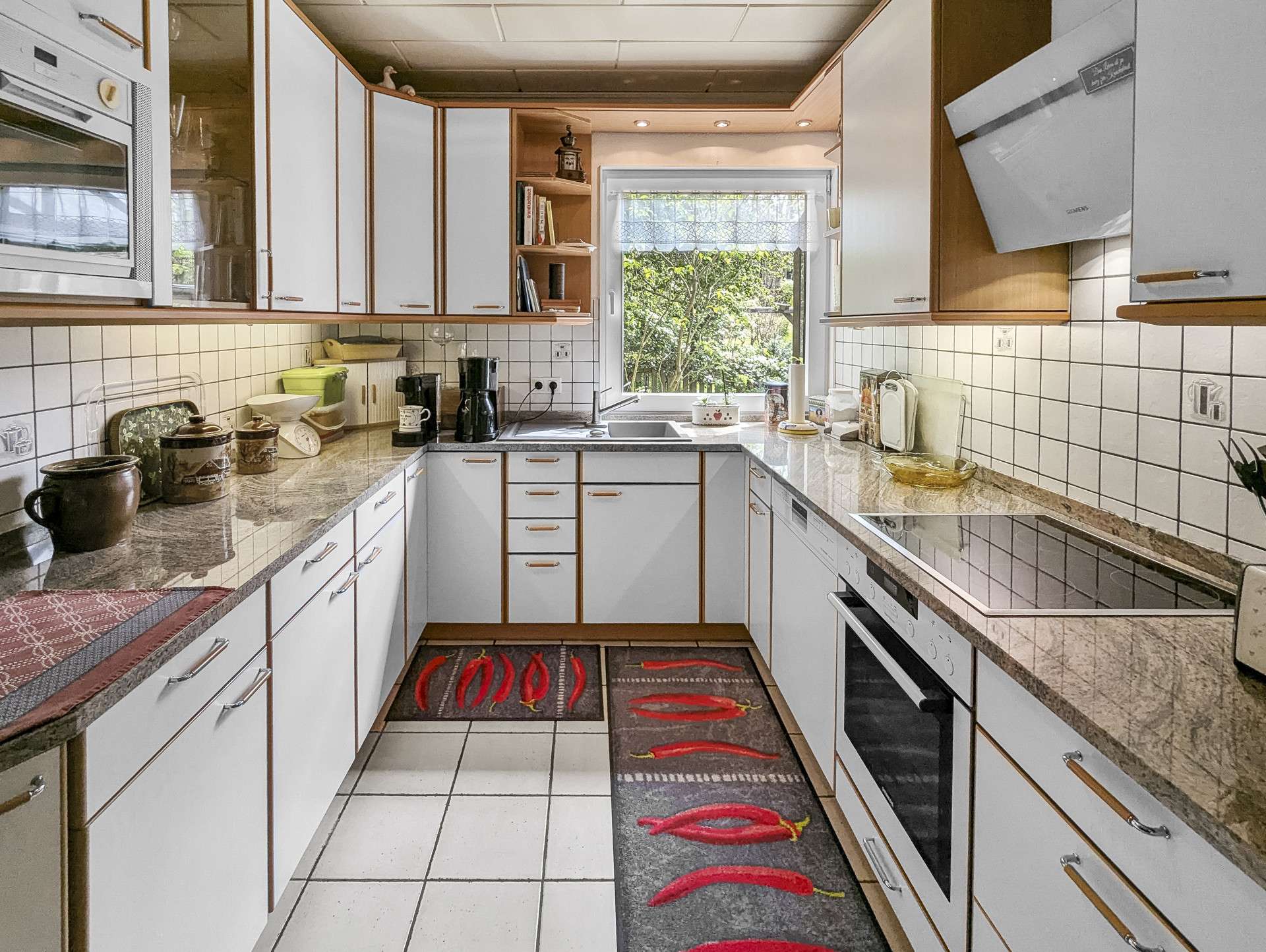 Immobilie in Welle - Mehrgenerationshaus mit Einliegerwohnung, Doppelgarage & Traumgarten in Welle - Bild 2