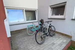 Helles & gepflegtes 1 Zimmerapartement mit Balkon in zentraler Lage von Wiesbaden! – Wittelsbacher Straße 33, 65189 Wiesbaden – Vorschaubild 15
