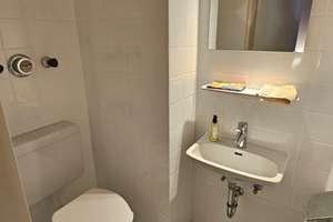 Property thumbnail 12