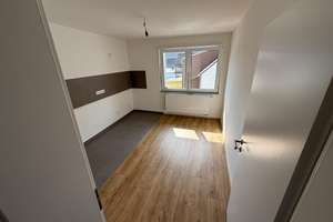    Frisch sanierte 2-Zimmer-Wohnung mit modernem Wohnkomfort – Ruprechtstraße 1, 46049 Lirich-Süd, Oberhausen – Vorschaubild 3