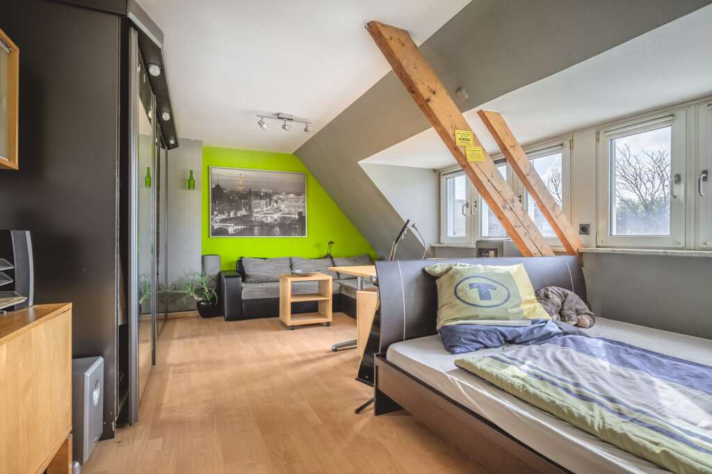 Immobilie in Aldenhoven - Großes, freistehendes Einfamilienhaus mit Einliegerwohnung und Garage  in Siersdorf - Bild 6