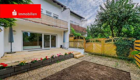 Bild von Bad Homburg: Reihenmittelhaus - Raumwunder mit kleinem Garten und 2 Stellplätzen / bezugsfertig