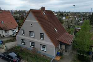Ihr zukünftiges Sanierungsprojekt -
Doppelhaushälfte mit ca. 530 m² Grundstücksfläche – Magdeburg – Vorschaubild 1
