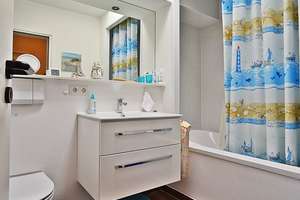 Property thumbnail 18