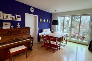 Elegante 3-Zimmer-Wohnung mit Balkon im 1. OG in TOP Wohnlage, Saarbrücken Rotenbühl, Küche
