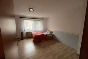 ***Zweifamilienhaus mit großer Scheune 
       und viel Grundstück *** – Die vollständige Adresse der Immobilie erhältst du vom Anbieter., 79189 Bad Krozingen – Vorschaubild 3