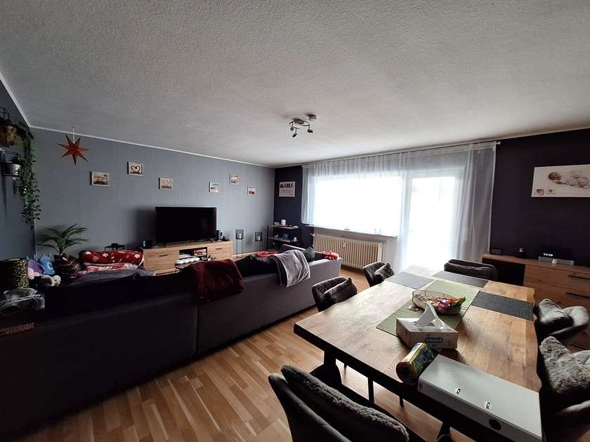 Immobilie in Forst - Sehr gepflegte, derzeit vermietete 3-Zimmer-Eigentumswohnung in ruhiger Lage von Forst - Bild 2