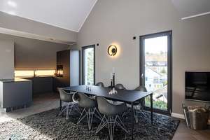 Penthouse in klarer Architektur, Petersbergblick, zwei Terrassen und Tiefgarage – Die vollständige Adresse der Immobilie erhältst du vom Anbieter., 53177 Alt-Godesberg, Bonn – Vorschaubild 7