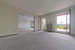 Einzigartige Aussicht über Stuttgart: Ihre neue Terrassenwohnung an der Weinsteige – Die vollständige Adresse der Immobilie erhältst du vom Anbieter., 70597 Haigst, Stuttgart – Vorschaubild 4