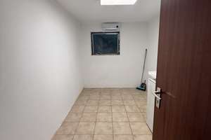 Vollständig renovierte 2-Zimmer-Wohnung mit Südbalkon tollem Ausblick direkt am See in Stuttgart – Die vollständige Adresse der Immobilie erhältst du vom Anbieter., 70378 Hofen, Stuttgart – Vorschaubild 11