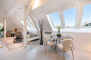 Stylische 3-Zimmer-Maisonette mit Dachterrasse und Loftflair nahe des Elisabethmarkts