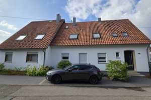 4-Familienhaus mit Doppelgarage und 3 Stellplätzen in bester Wohnlage von Weissach! – Böblingen (Kreis) – Vorschaubild 1