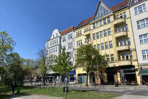 Gemütliche Altbauwohnung mit großzügigem Balkon in bester Lage von Schöneberg!
