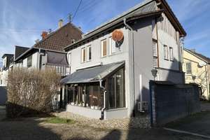 Im Herzen von Sasbach: 6 moderne Wohneinheiten – Die vollständige Adresse der Immobilie erhältst du vom Anbieter., 79361 Sasbach am Kaiserstuhl – Vorschaubild 1