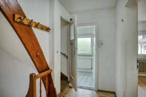 Viel Platz für Ihre Ideen – Reihenmittelhaus mit Entwicklungspotenzial am Ulmer Eselsberg – Die vollständige Adresse der Immobilie erhältst du vom Anbieter., 89081 Eselsberg, Ulm – Vorschaubild 10
