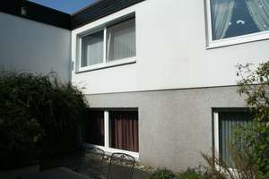 Großer Bungalow in ruhiger zentraler Lage in Hannover-Ricklingen mit integrierter hoher Garage. – Die vollständige Adresse der Immobilie erhältst du vom Anbieter., 30459 Ricklingen (Ortsteil), Hannover – Vorschaubild 14