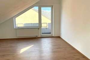 Gepflegte und ruhig gelegene 2-Zi-Wohnung mit 2 Balkons – Die vollständige Adresse der Immobilie erhältst du vom Anbieter., 52080 Eilendorf, Aachen – Vorschaubild 2