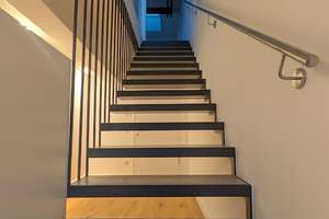 Exklusive sanierte 3-Zimmer Maisonette-Dachgeschosswohnung in der Düsseldorfer Innenstadt – Kasernenstraße 17-19, 40213 Carlstadt, Düsseldorf – Vorschaubild 8