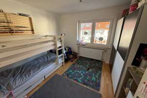 RENOVIERT! Attraktive, große und gut ausgestattete 3-Zi.-Whg. * TL-Bad / Balkon / Pkw-Stpl. * – Die vollständige Adresse der Immobilie erhältst du vom Anbieter., 70329 Rohracker, Stuttgart – Vorschaubild 3