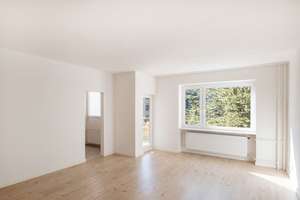 Frisch saniertes 1-Zimmer-Apartment mit großer Süd-Loggia und Tiefgarage – Die vollständige Adresse der Immobilie erhältst du vom Anbieter., 10777 Schöneberg, Berlin – Vorschaubild 3